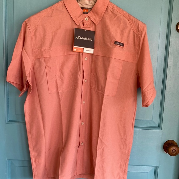 Eddie Bauer Men's Pink Short Sleeve Shirt - Picture 1 of 10